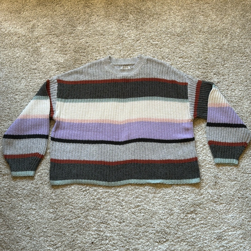 American Eagle women’s medium sweater